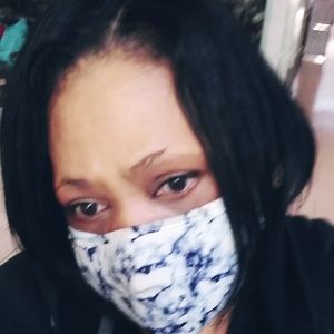 Meet your Posher, Danella